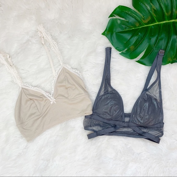 Victoria's Secret Other - Victoria’s Secret bra set bundle bralette XS lot